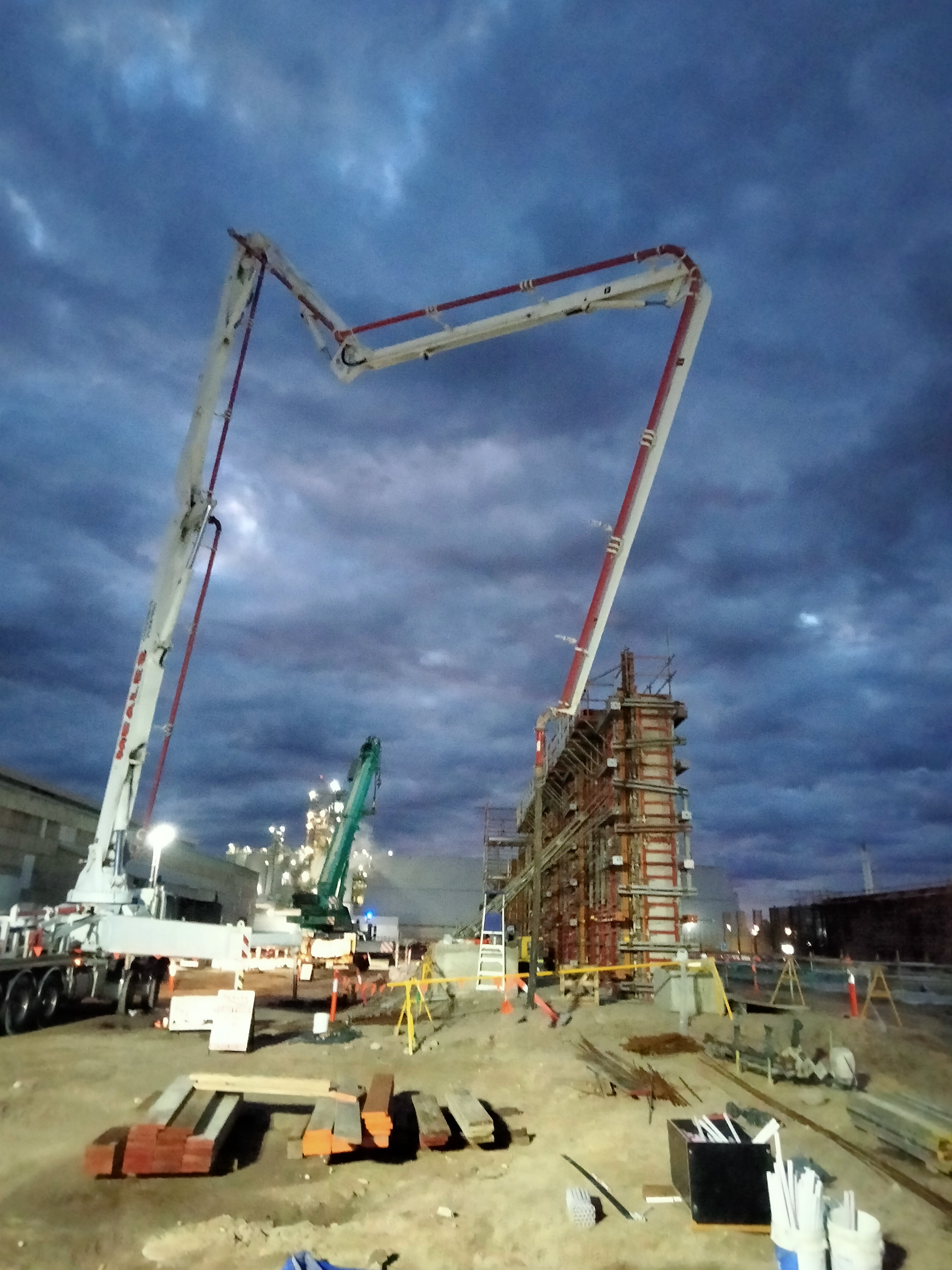 Wall and pump concrete project by Wicked Concrete Development